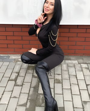 Виктория, 39